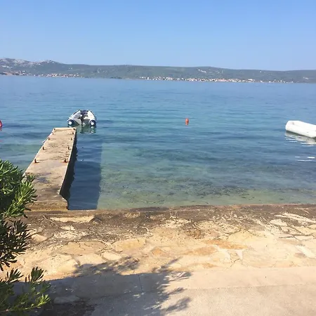 Zahora & St.peter Bay 아파트